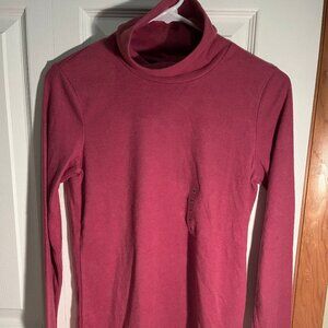 NWT Uniqlo Pink HEATTECH High Neck Shirt Womens Medium